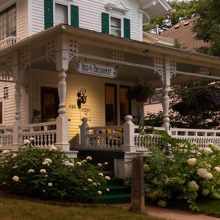 Carriage House Bed & Breakfast Winona Εξωτερικό φωτογραφία