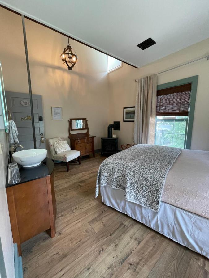 Carriage House Bed & Breakfast Winona Εξωτερικό φωτογραφία