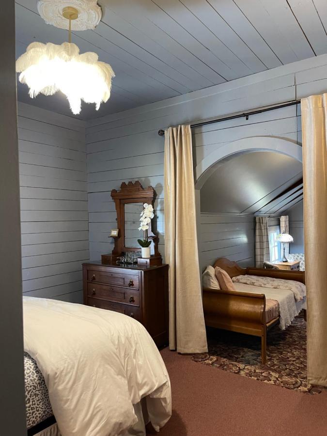 Carriage House Bed & Breakfast Winona Εξωτερικό φωτογραφία