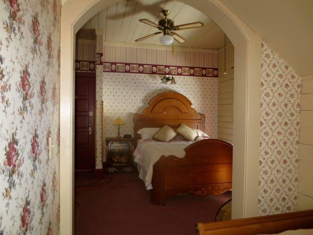 Carriage House Bed & Breakfast Winona Εξωτερικό φωτογραφία