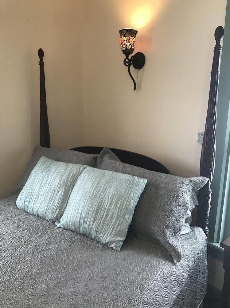 Carriage House Bed & Breakfast Winona Εξωτερικό φωτογραφία